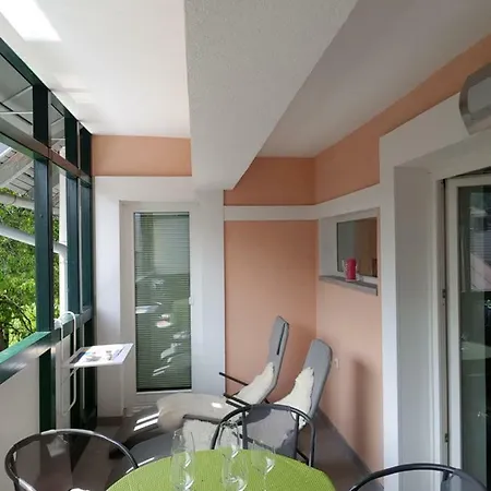 Tinkara Apartment *